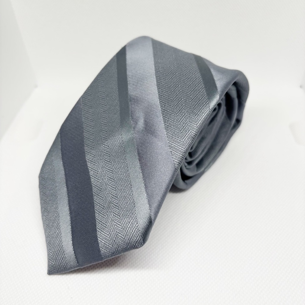 Vintage Envy gray striped tie‎ silk blend